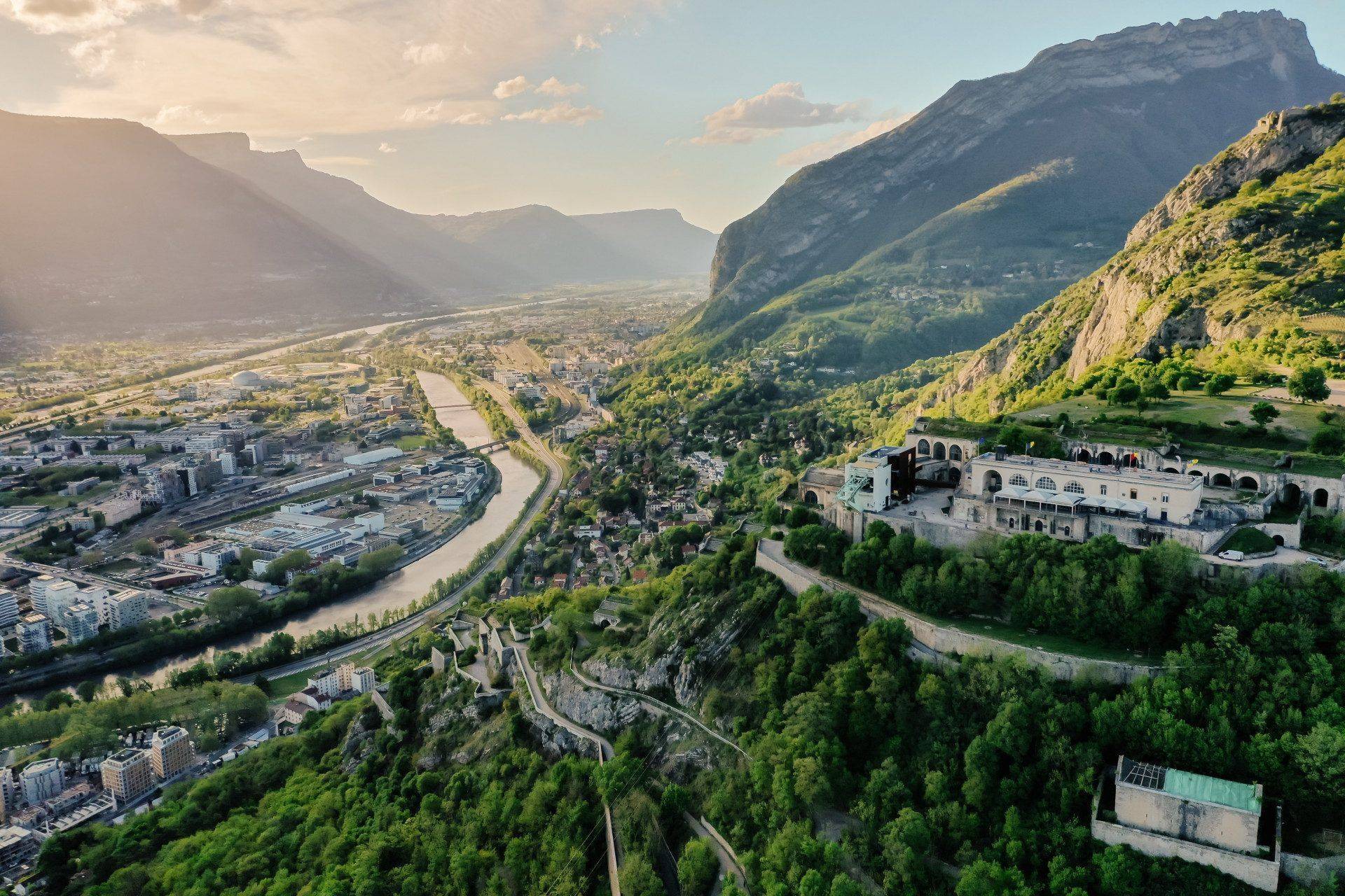 Lire la suite à propos de l’article Votre guide pratique pour visiter Grenoble !